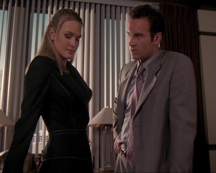 Charmed-Online-dot-417SavingPrivateLeo0790.jpg