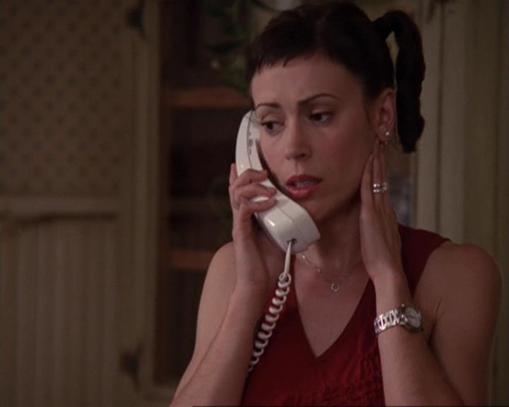 Charmed-Online-dot-417SavingPrivateLeo0794.jpg