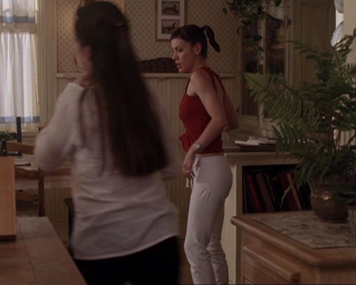 Charmed-Online-dot-417SavingPrivateLeo0800.jpg
