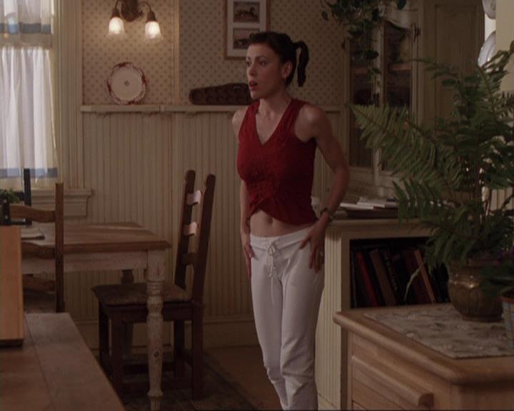 Charmed-Online-dot-417SavingPrivateLeo0801.jpg
