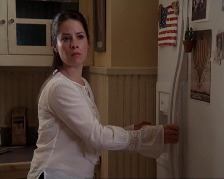 Charmed-Online-dot-417SavingPrivateLeo0802.jpg