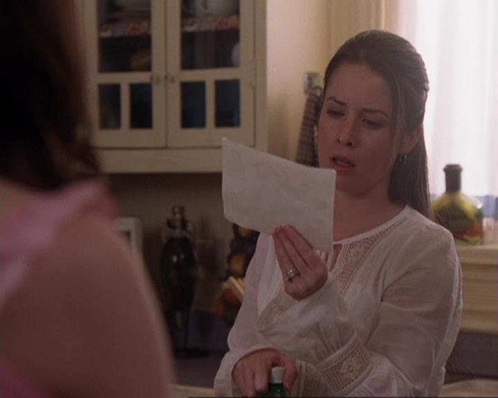 Charmed-Online-dot-417SavingPrivateLeo0818.jpg