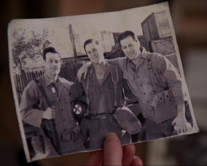 Charmed-Online-dot-417SavingPrivateLeo0823.jpg