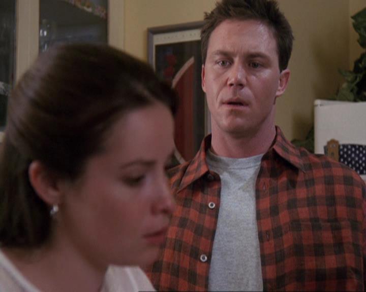 Charmed-Online-dot-417SavingPrivateLeo0835.jpg