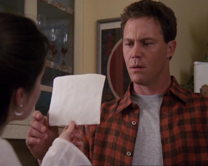 Charmed-Online-dot-417SavingPrivateLeo0842.jpg
