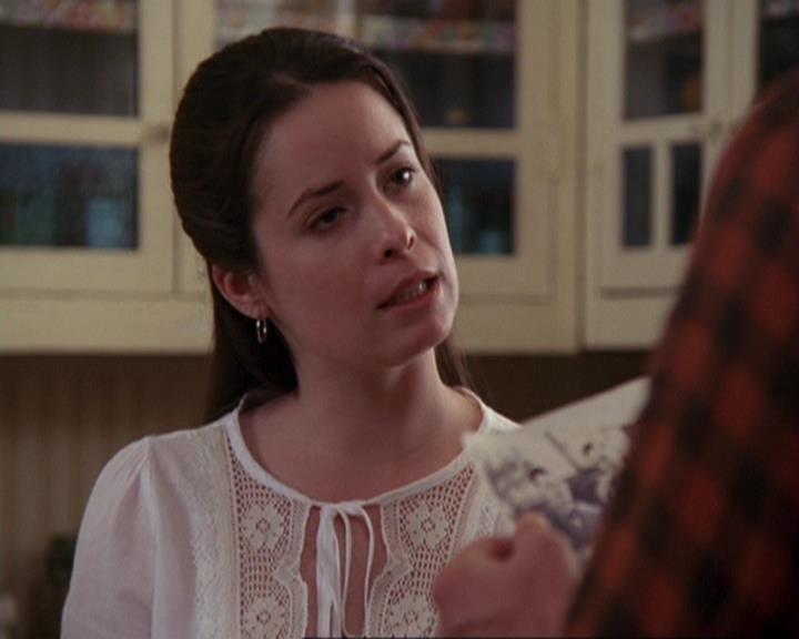 Charmed-Online-dot-417SavingPrivateLeo0849.jpg