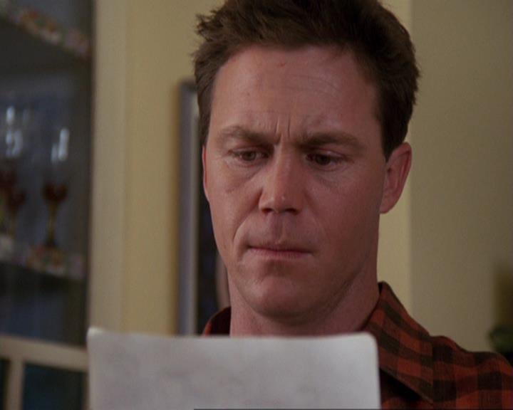 Charmed-Online-dot-417SavingPrivateLeo0852.jpg
