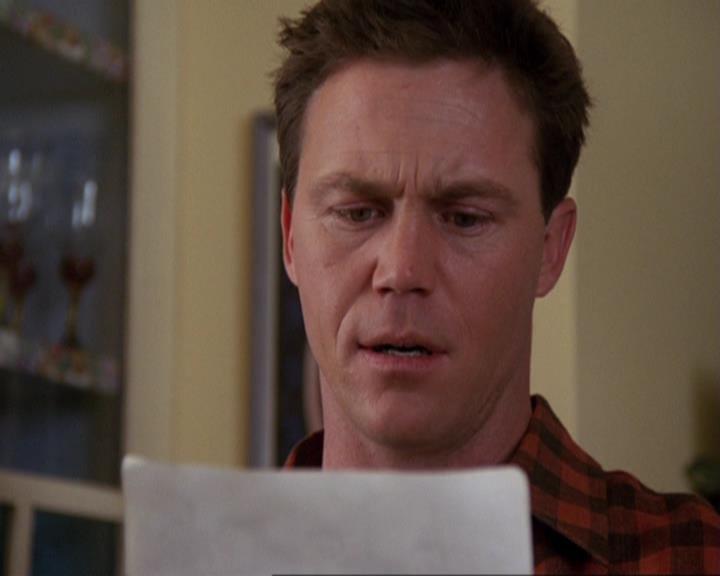 Charmed-Online-dot-417SavingPrivateLeo0854.jpg