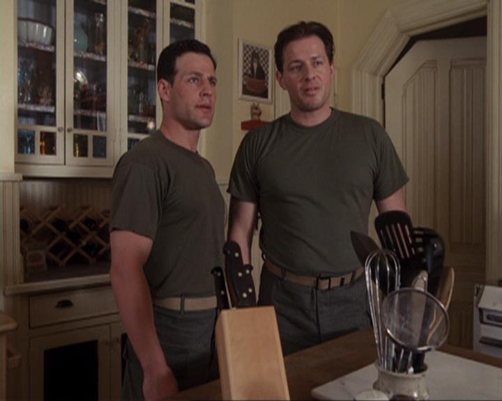 Charmed-Online-dot-417SavingPrivateLeo0862.jpg