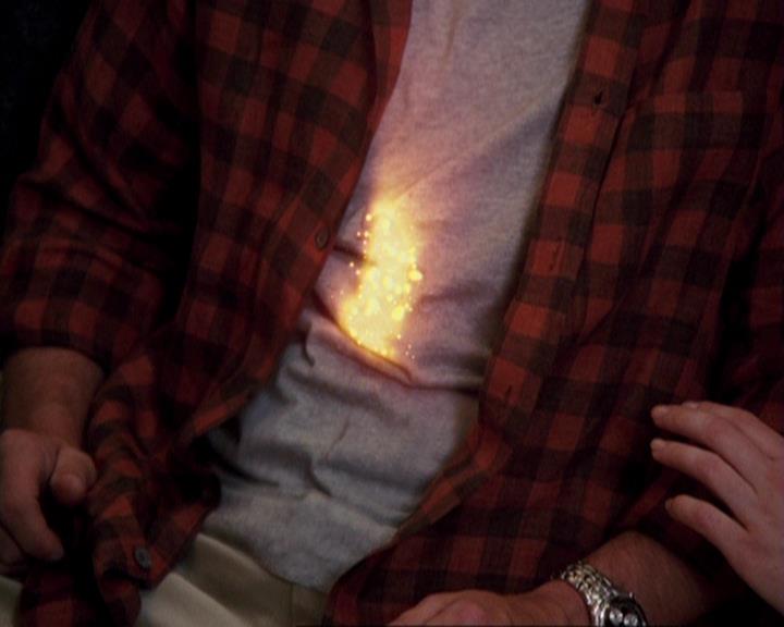Charmed-Online-dot-417SavingPrivateLeo0875.jpg