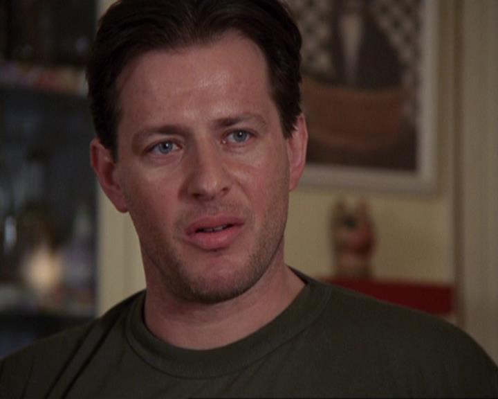 Charmed-Online-dot-417SavingPrivateLeo0878.jpg