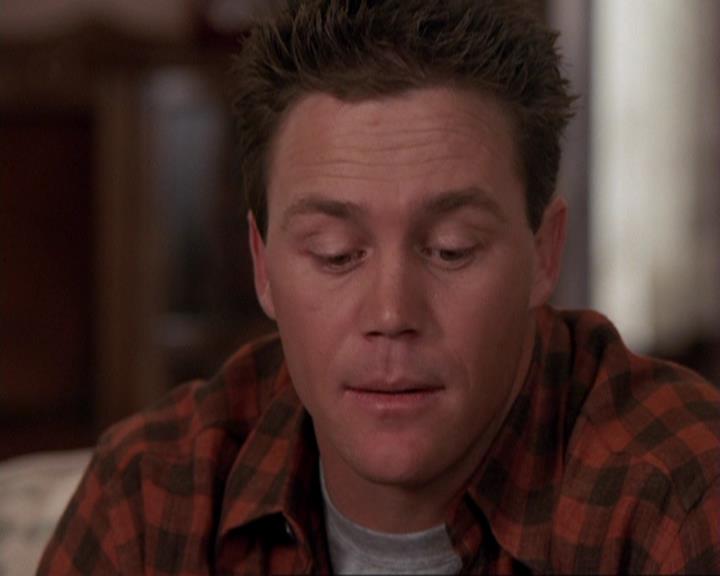 Charmed-Online-dot-417SavingPrivateLeo0911.jpg