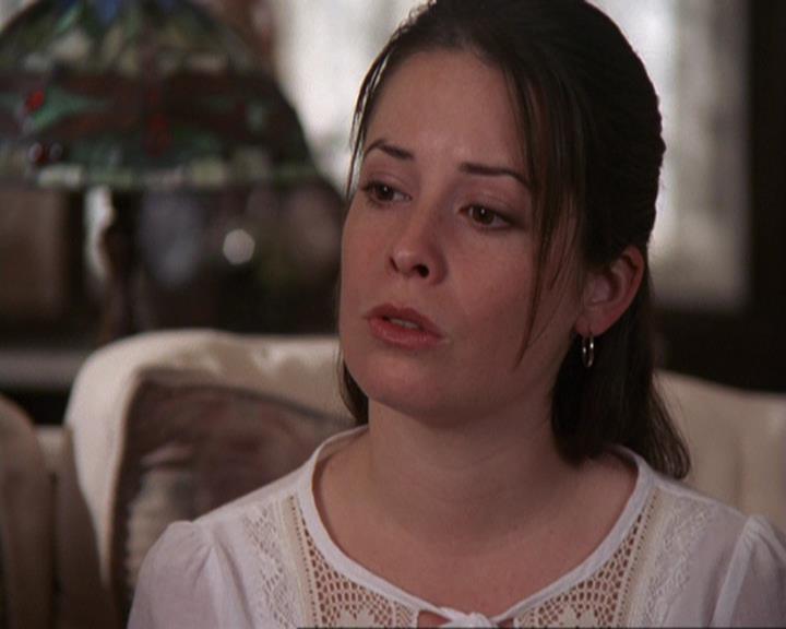 Charmed-Online-dot-417SavingPrivateLeo0913.jpg