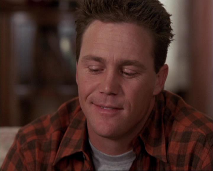 Charmed-Online-dot-417SavingPrivateLeo0940.jpg