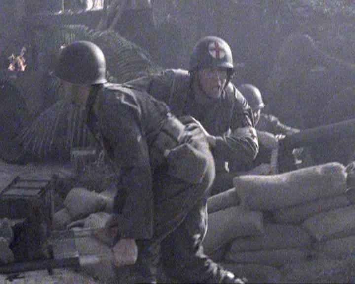 Charmed-Online-dot-417SavingPrivateLeo0982.jpg