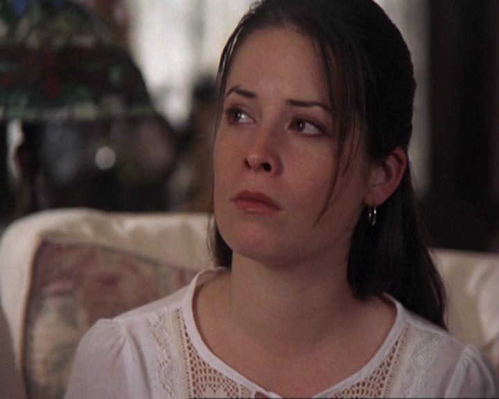 Charmed-Online-dot-417SavingPrivateLeo1059.jpg