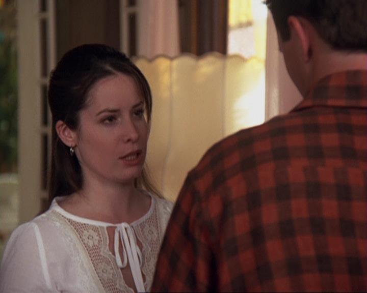 Charmed-Online-dot-417SavingPrivateLeo1076.jpg
