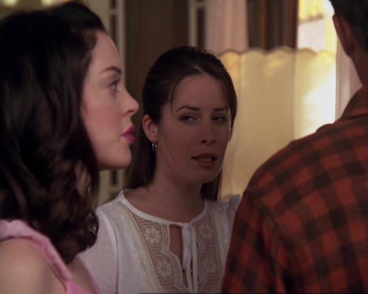 Charmed-Online-dot-417SavingPrivateLeo1084.jpg