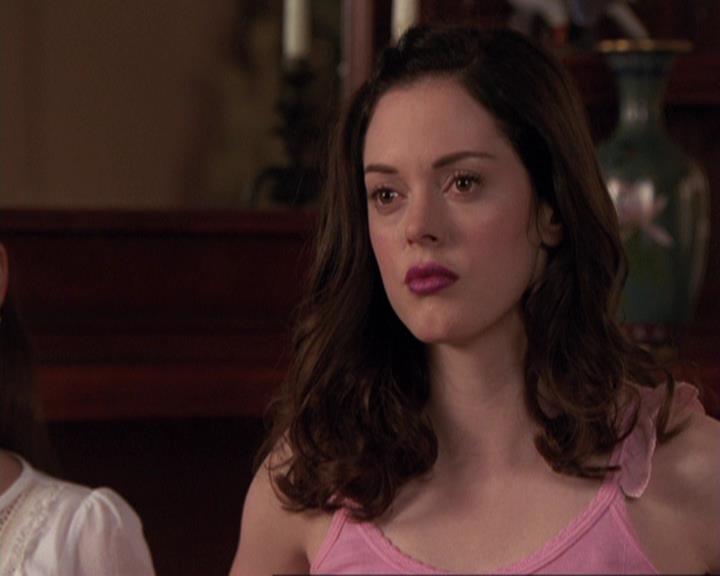 Charmed-Online-dot-417SavingPrivateLeo1149.jpg Charmed-Online-dot-417SavingPrivateLeo1149.jpg