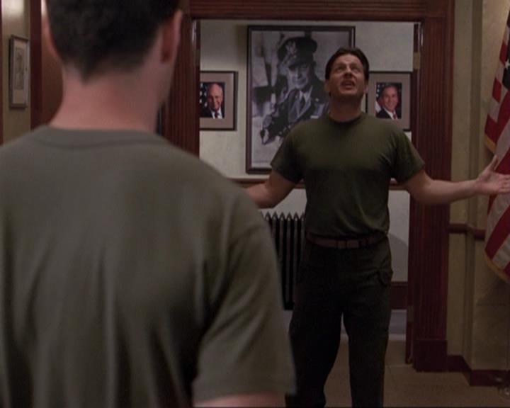 Charmed-Online-dot-417SavingPrivateLeo1155.jpg