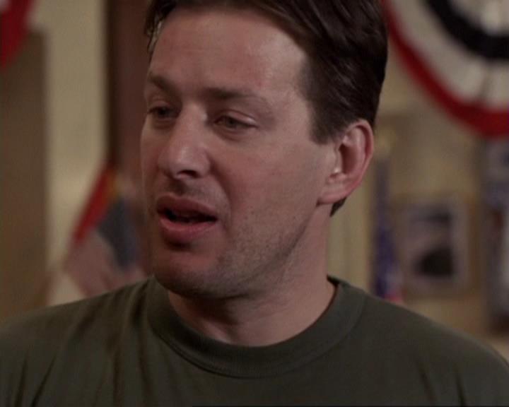 Charmed-Online-dot-417SavingPrivateLeo1202.jpg Charmed-Online-dot-417SavingPrivateLeo1202.jpg