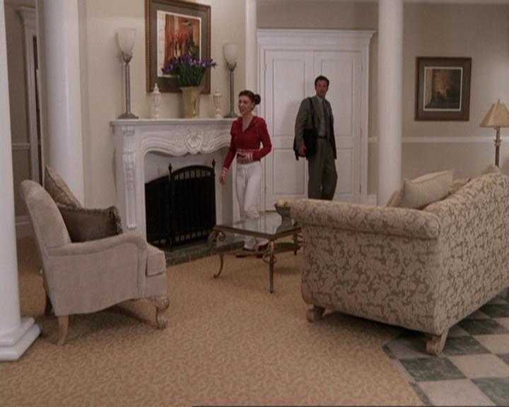 Charmed-Online-dot-417SavingPrivateLeo1226.jpg