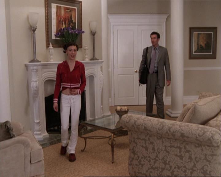 Charmed-Online-dot-417SavingPrivateLeo1229.jpg