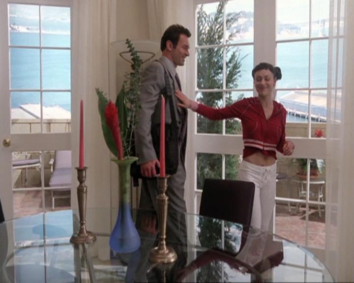 Charmed-Online-dot-417SavingPrivateLeo1252.jpg