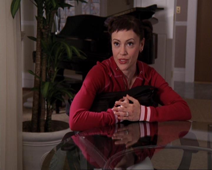 Charmed-Online-dot-417SavingPrivateLeo1261.jpg