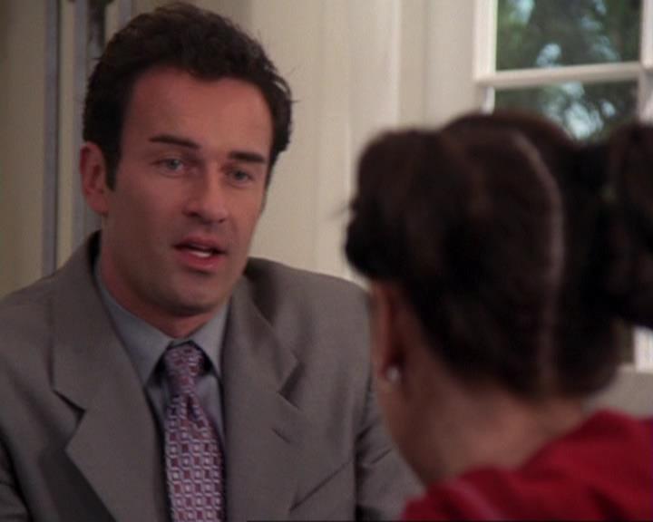 Charmed-Online-dot-417SavingPrivateLeo1282.jpg