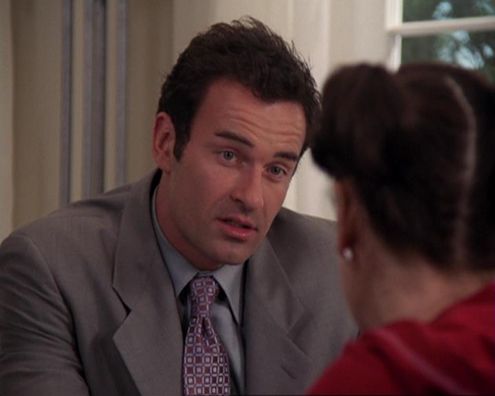 Charmed-Online-dot-417SavingPrivateLeo1286.jpg