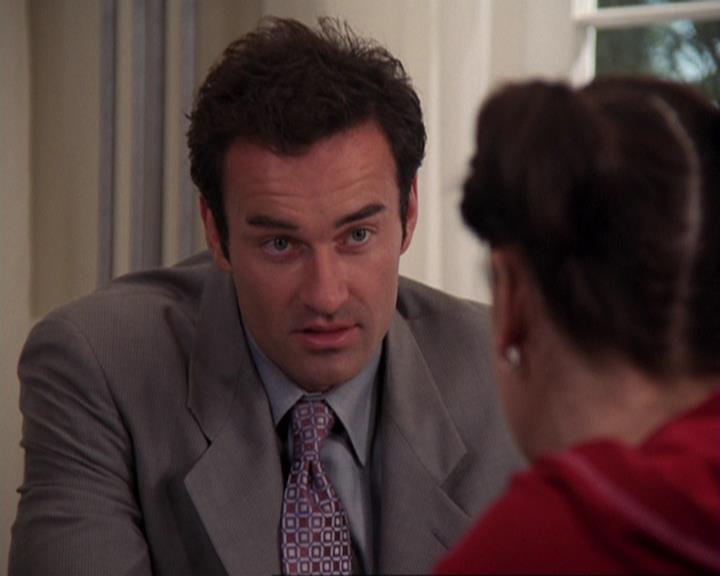 Charmed-Online-dot-417SavingPrivateLeo1304.jpg
