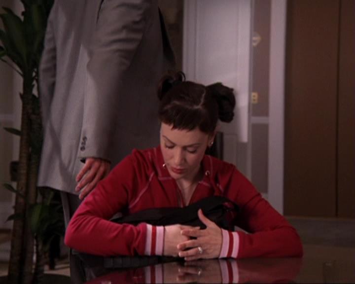 Charmed-Online-dot-417SavingPrivateLeo1313.jpg