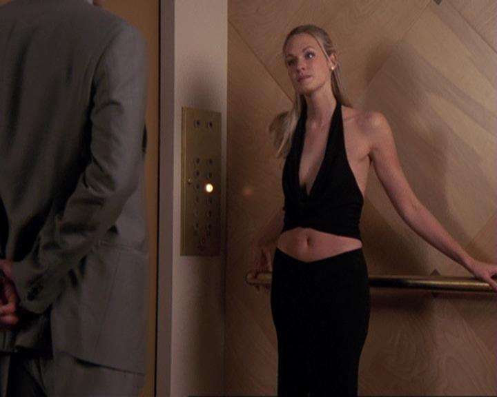 Charmed-Online-dot-417SavingPrivateLeo1352.jpg