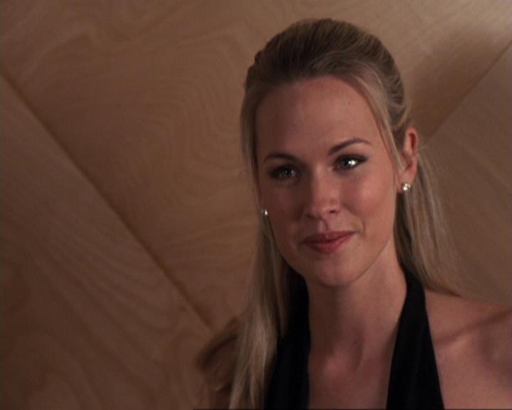 Charmed-Online-dot-417SavingPrivateLeo1355.jpg