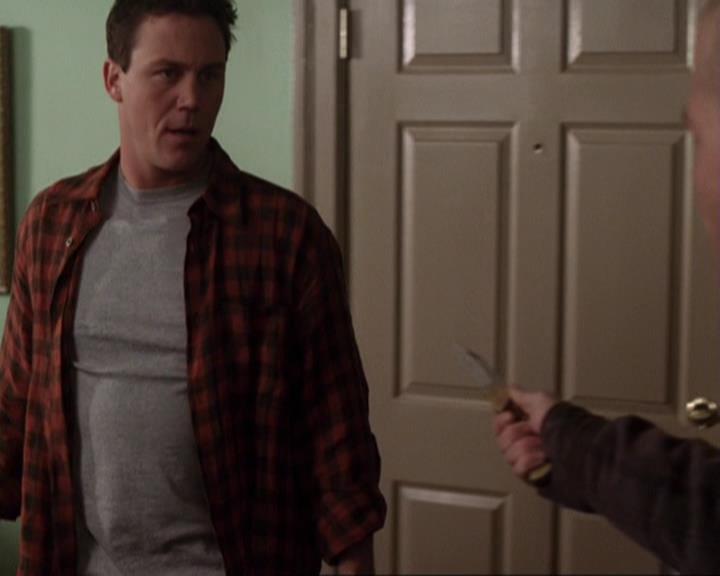 Charmed-Online-dot-417SavingPrivateLeo1437.jpg