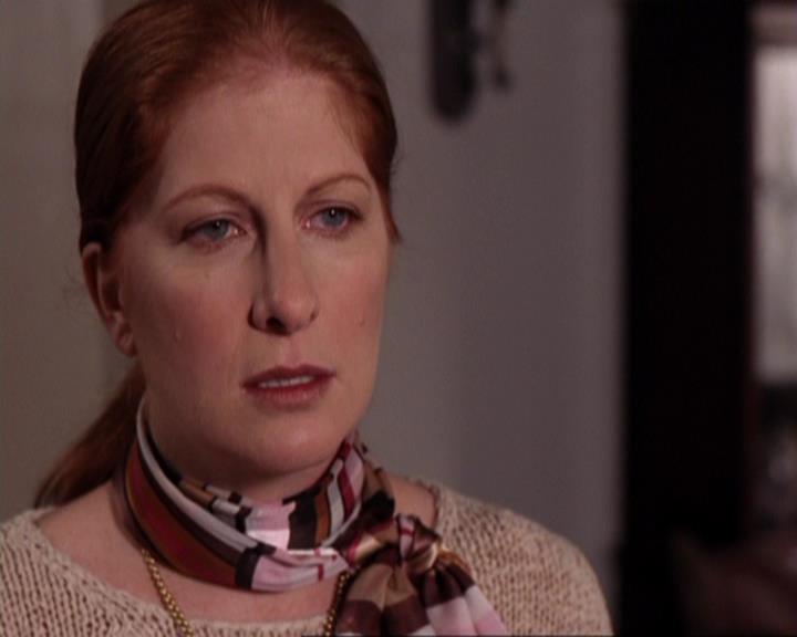 Charmed-Online-dot-417SavingPrivateLeo1484.jpg