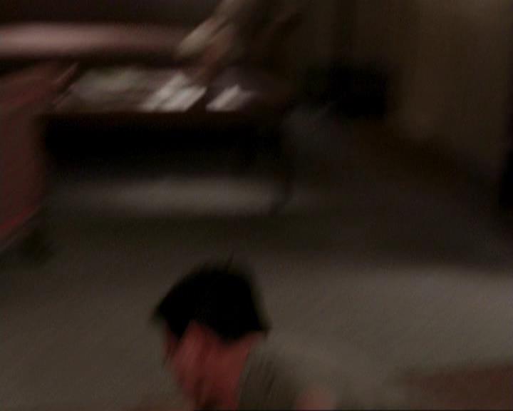 Charmed-Online-dot-417SavingPrivateLeo1508.jpg