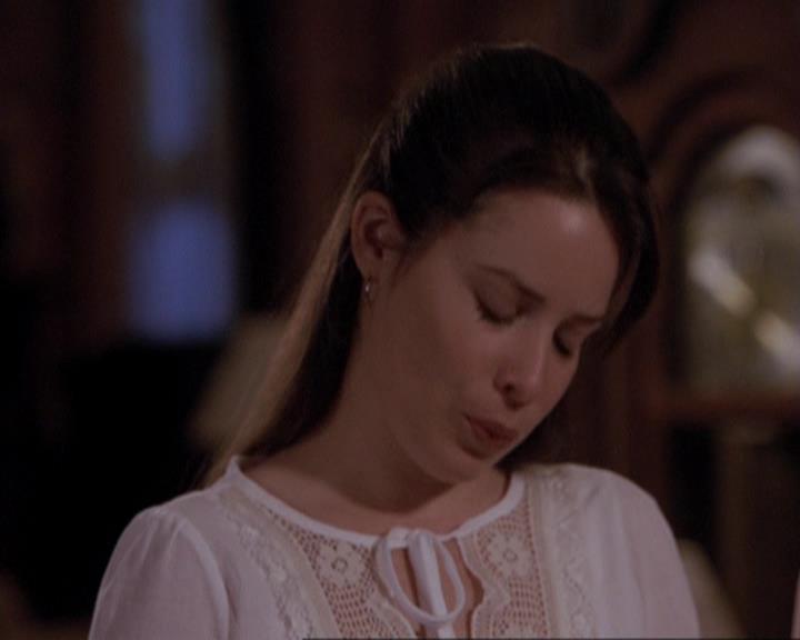 Charmed-Online-dot-417SavingPrivateLeo1592.jpg