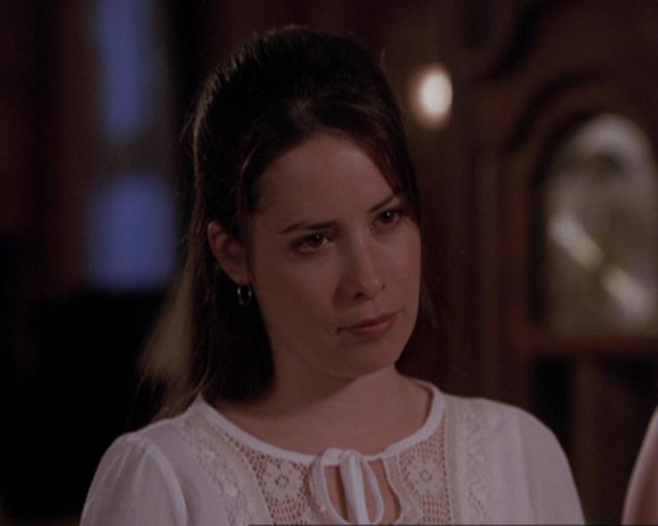 Charmed-Online-dot-417SavingPrivateLeo1600.jpg