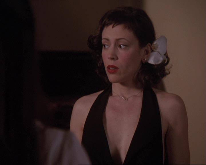 Charmed-Online-dot-417SavingPrivateLeo1615.jpg