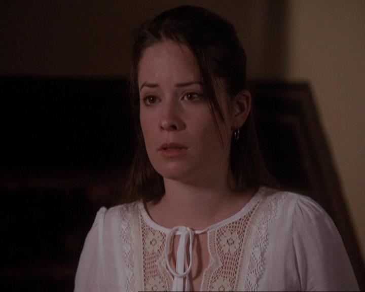 Charmed-Online-dot-417SavingPrivateLeo1719.jpg