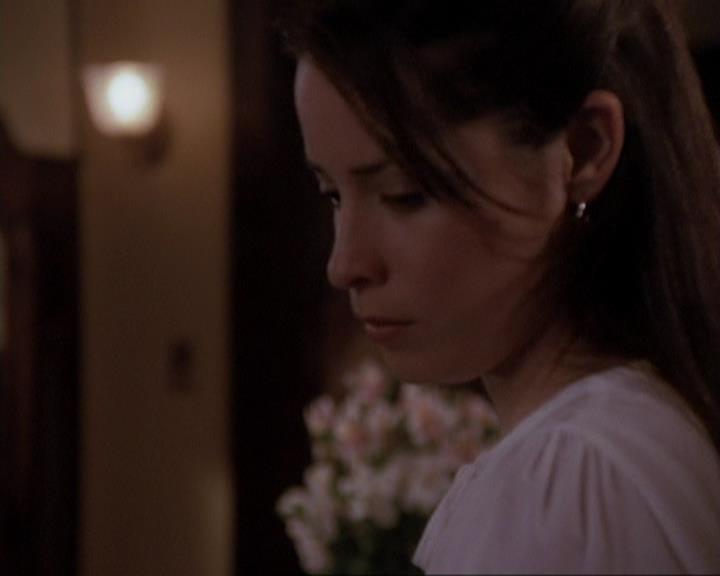 Charmed-Online-dot-417SavingPrivateLeo1728.jpg