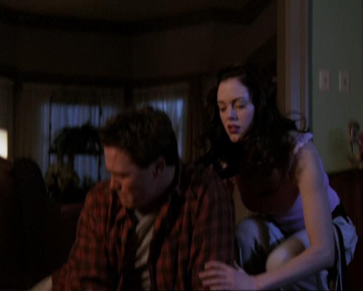 Charmed-Online-dot-417SavingPrivateLeo1743.jpg