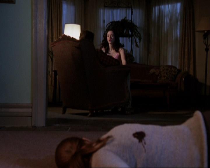 Charmed-Online-dot-417SavingPrivateLeo1760.jpg