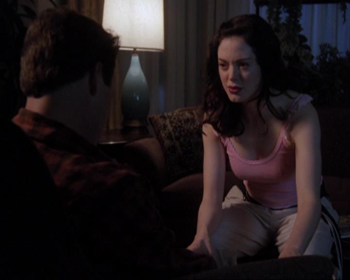 Charmed-Online-dot-417SavingPrivateLeo1769.jpg