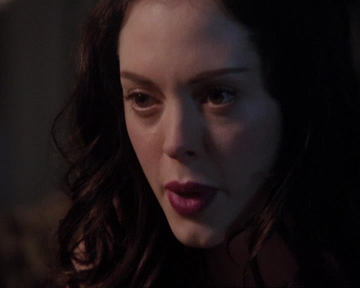 Charmed-Online-dot-417SavingPrivateLeo1834.jpg