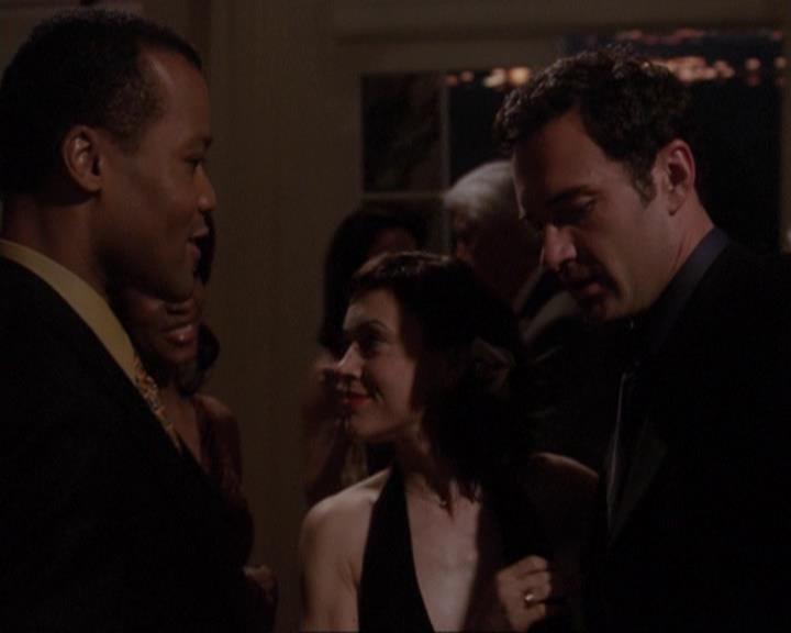 Charmed-Online-dot-417SavingPrivateLeo1922.jpg