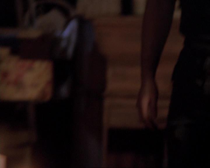 Charmed-Online-dot-417SavingPrivateLeo2009.jpg