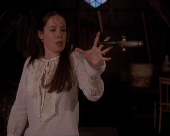 Charmed-Online-dot-417SavingPrivateLeo2013.jpg